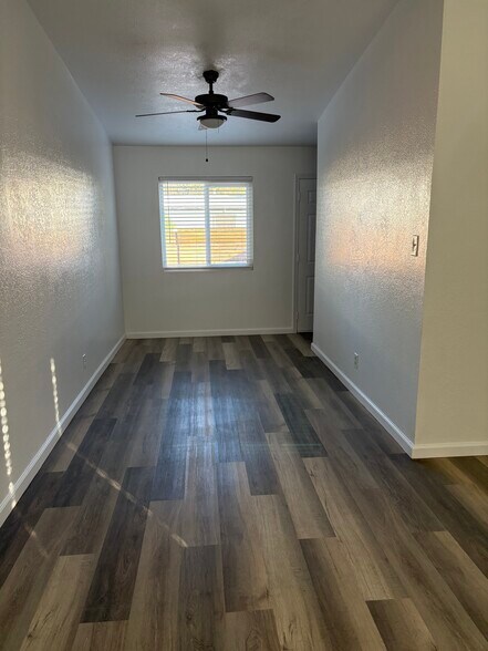 Building Photo - 1239 W Avenue H15