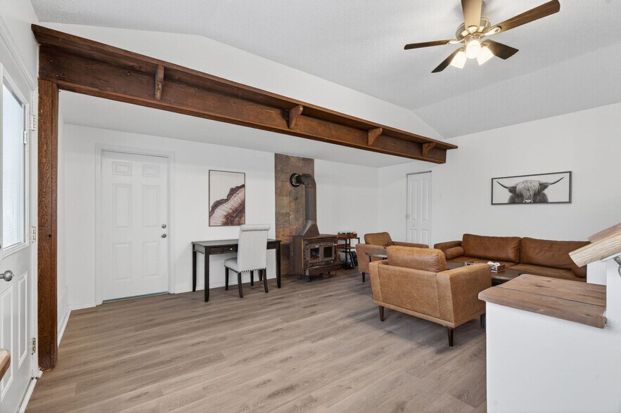 Building Photo - 444 Rosedale Terrace