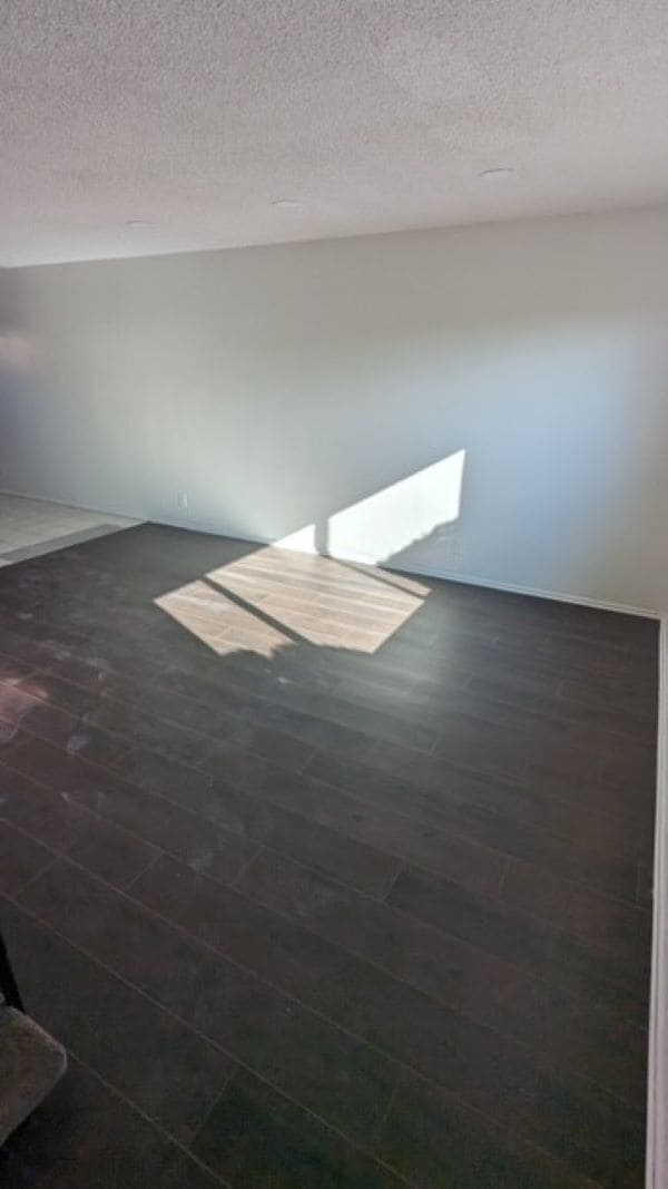 Building Photo - 10420 Commerce Ave