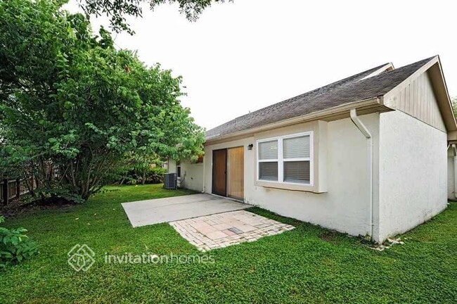 Building Photo - 2013 Green Juniper Ln