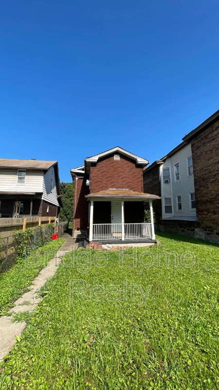 Building Photo - 7526 Dickson St