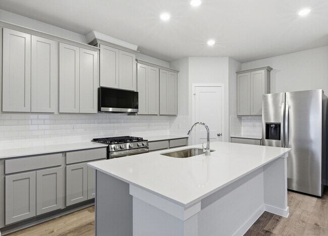 Building Photo - 4011 Ancient Honor Dr