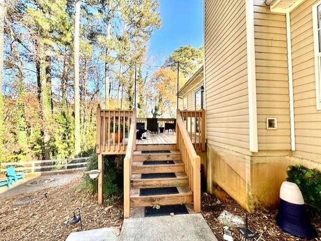 Building Photo - 221 MacKenzie Ct