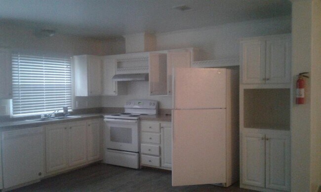 Building Photo - 11822 Greensbrook Forest Dr