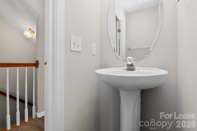 Building Photo - 12337 Verdant Ct