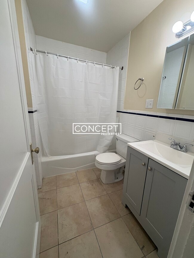 Building Photo - 7 Price Rd