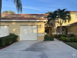 Building Photo - 1041 Arezzo Cir