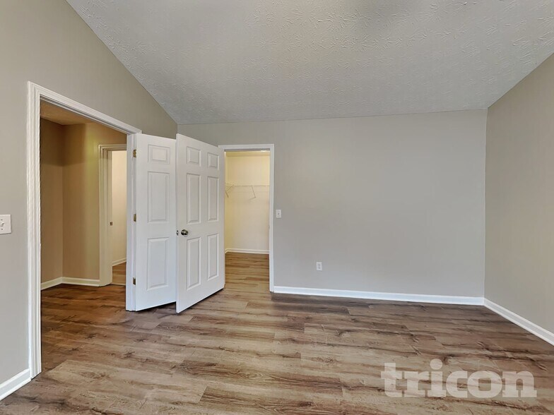 Building Photo - 1230 Webb Farm Ln