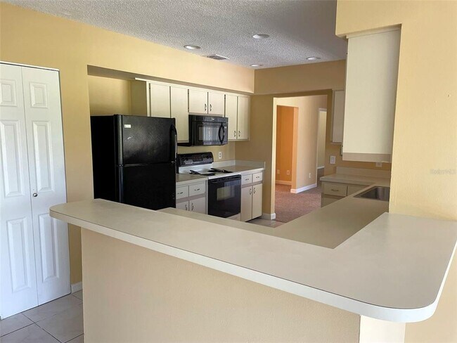 Building Photo - 4431 Real Ct
