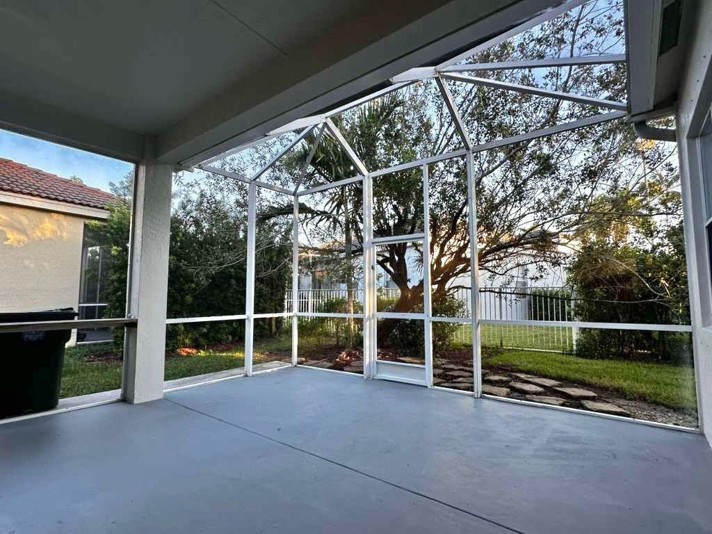 Building Photo - 1761 Aspen Ln