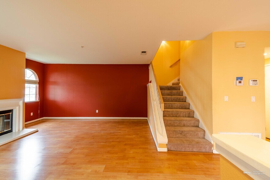Building Photo - 1171 Tea Rose Cir