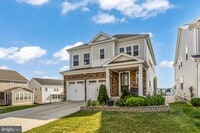 Building Photo - 309 Boxelder Dr