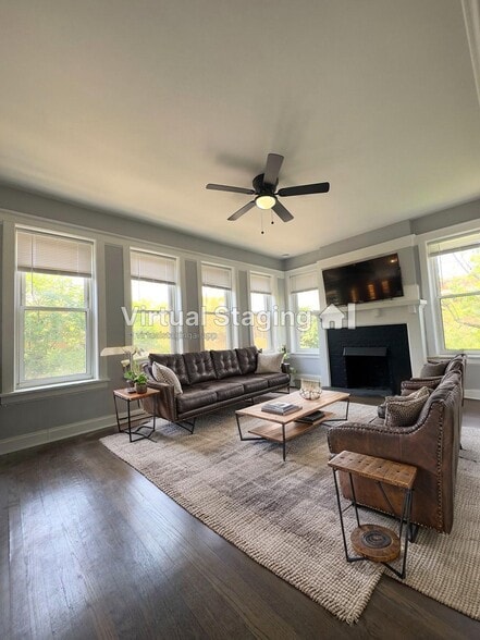 Building Photo - 6257 N Lakewood Ave