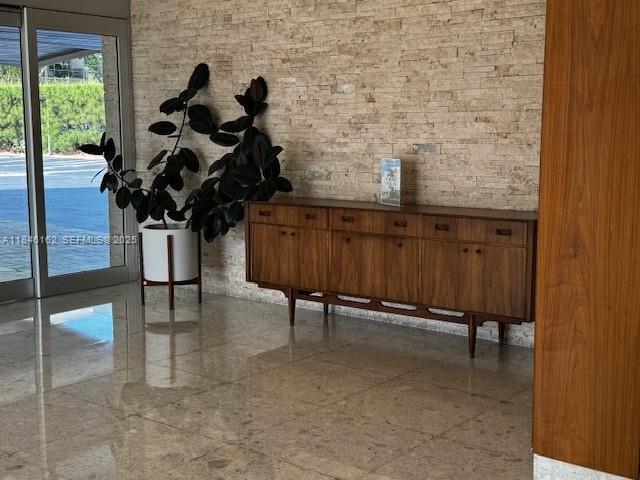 Building Photo - 9100 W Bay Harbor Dr