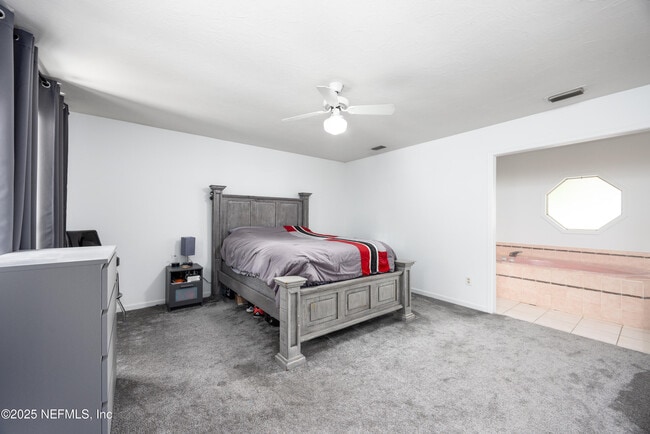 Building Photo - 2388 Halperns Way