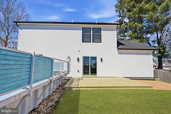 Building Photo - 25 Autumn Ln