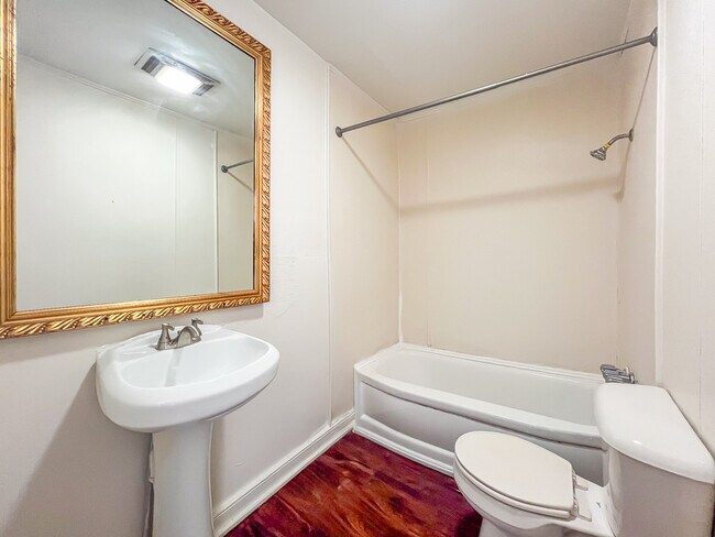 Building Photo - 111 Virginia Ave