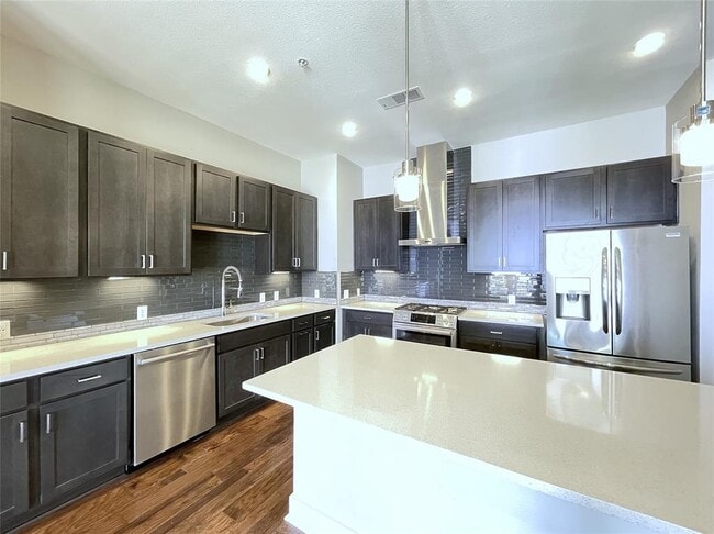 Building Photo - 4325 Jackson Ave