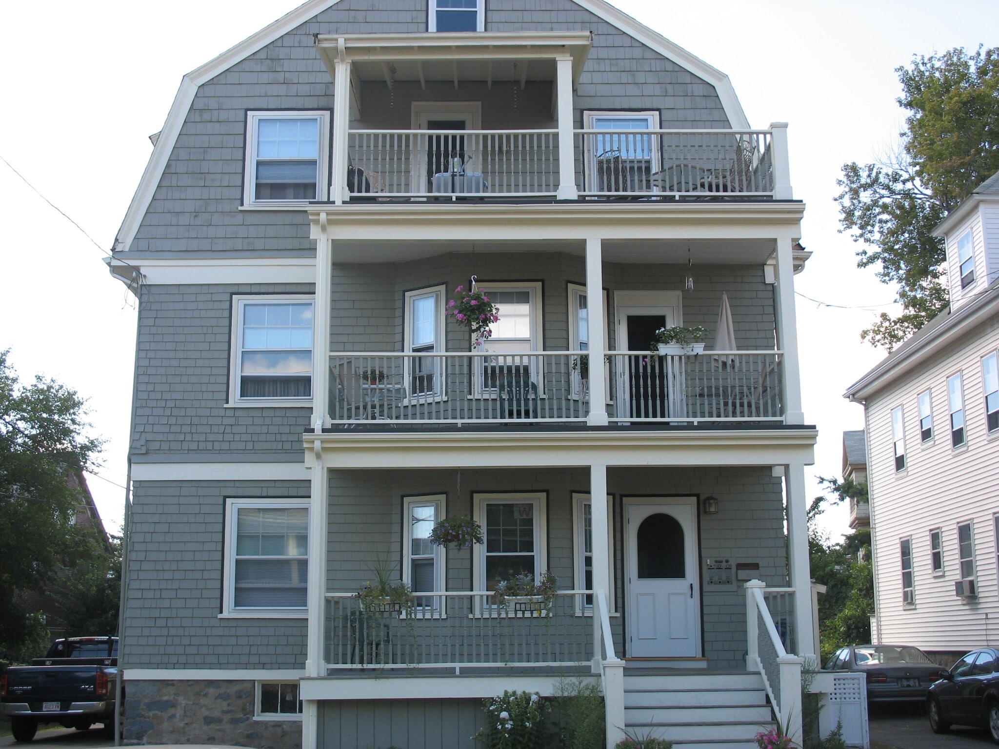 Building Photo - 37 Bellevue Ave