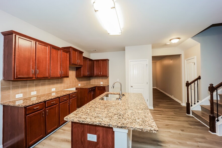 Building Photo - 4495 Favored Way