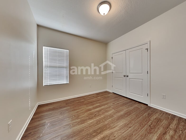 Building Photo - 8193 Golden Bamboo Dr
