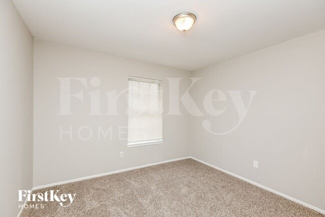 Building Photo - 918 Kerry St