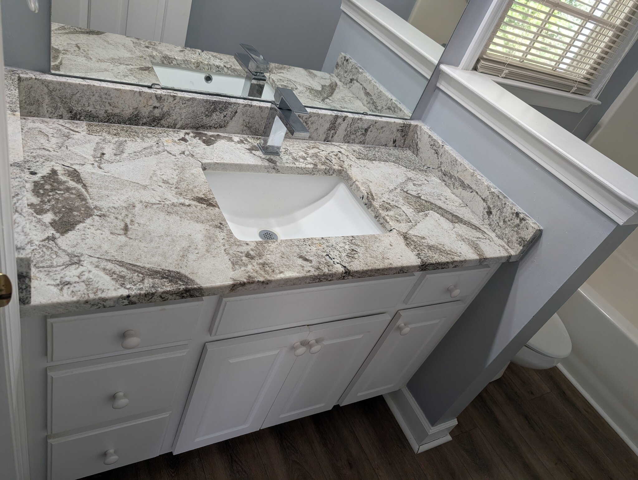 master bath - 110 Nunn St