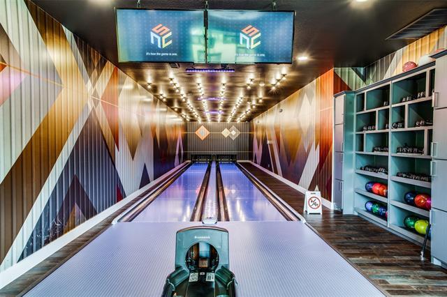 Building Photo - 2654 Carolwood Ln