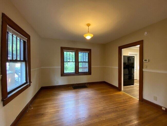 Building Photo - Available August 11th, 2026!