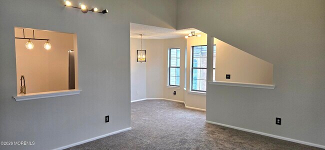 Building Photo - 3015 Lighthouse Ln