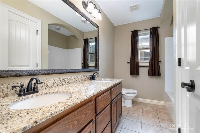 Building Photo - 202 Pebble Beach Dr