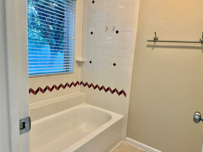Building Photo - 2923 Cottonfield Way
