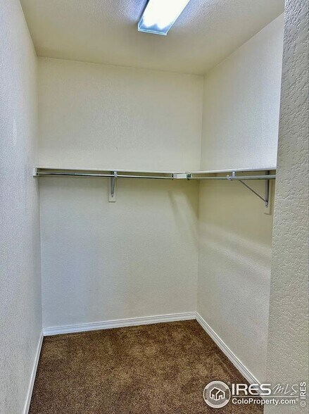 Building Photo - 2133 Krisron Rd