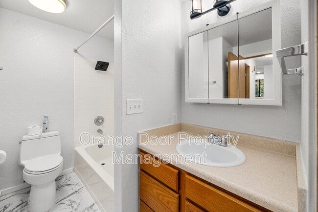 Building Photo - 156 S 329th Pl