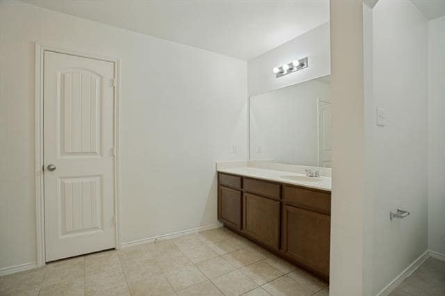 Building Photo - 1106 Nickel St