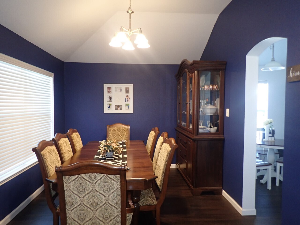 Dinning Area - 9801 Willowick Ave