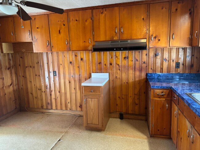 Building Photo - 3222 Perry Blizzard Rd