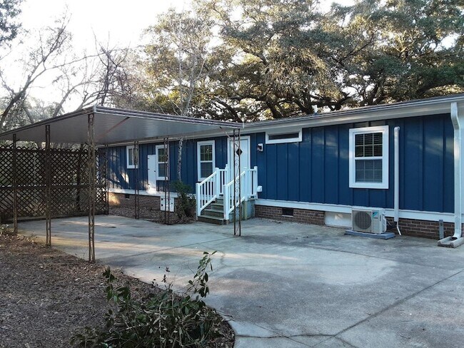 Building Photo - 580 Satellite Ave