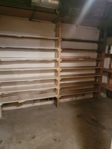 Building Photo - 848 Stone Hill Rd