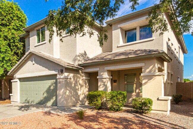 Building Photo - 9130 W Cypress St