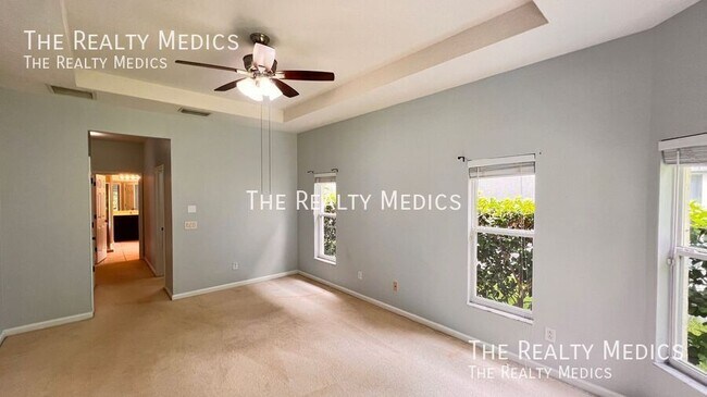 Building Photo - 10319 Willow Ridge Loop
