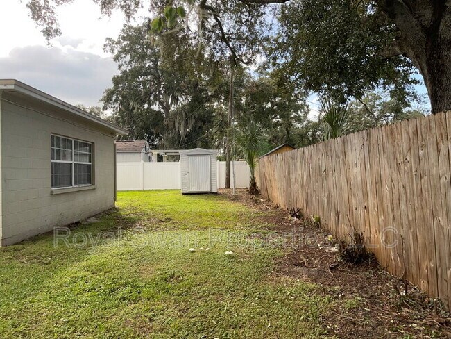 Building Photo - 1644 Tangerine St