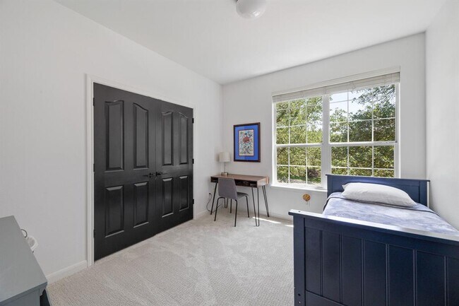 Building Photo - 16200 Spillman Ranch Loop
