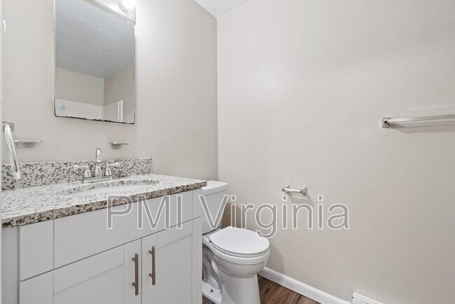 Building Photo - 4225 Schooner Trail