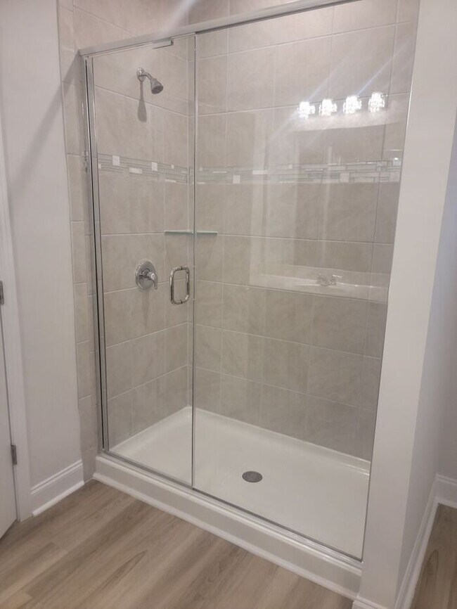 Building Photo - Like New RANCH Home in Stallings! WiFi and...