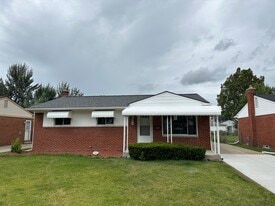 Building Photo - 31074 Birchwood St