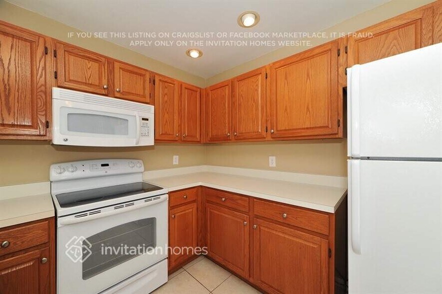 Building Photo - 133 Allison Ave