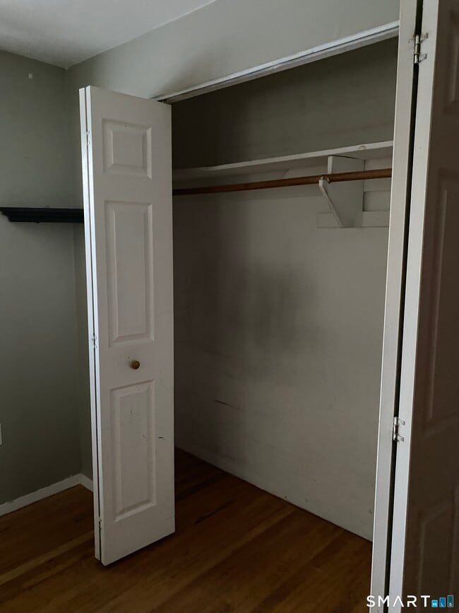 Building Photo - 27 Jerry Rd