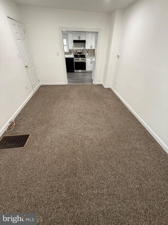 Building Photo - 109 N Main St