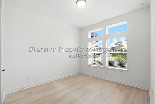 Building Photo - 14314 Olive Hbr Trl